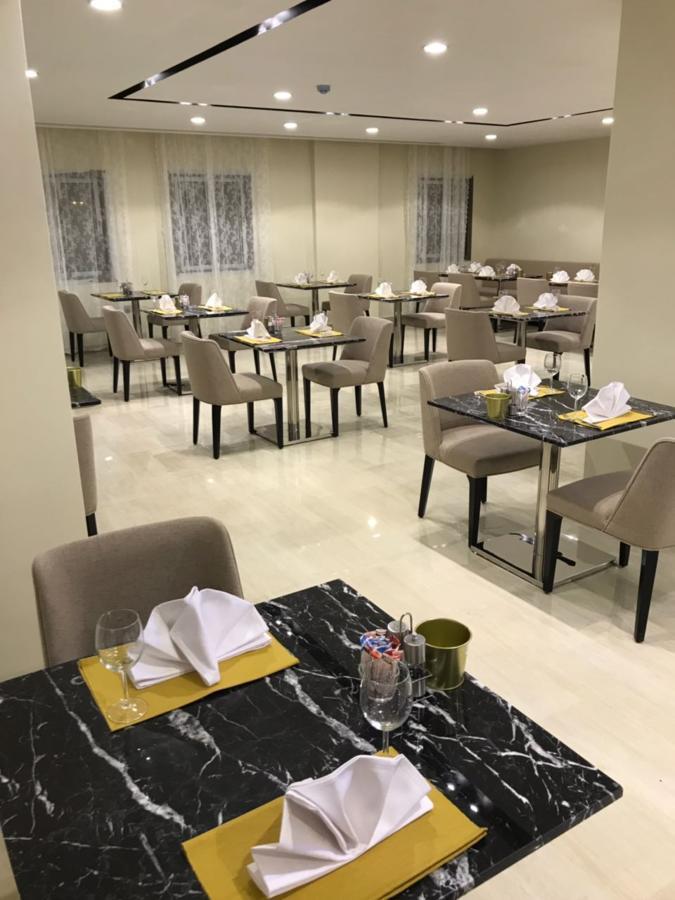 Ion Hotel Khobar Extérieur photo